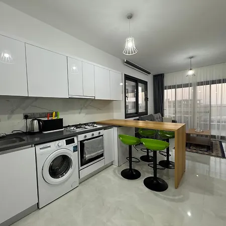 Apartman Caesar Saturn Trikomo