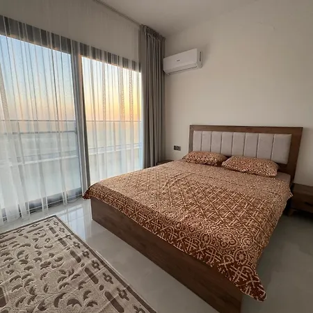 Caesar Saturn Apartment