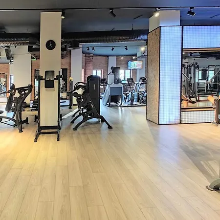 Apartment Caesar Saturn *