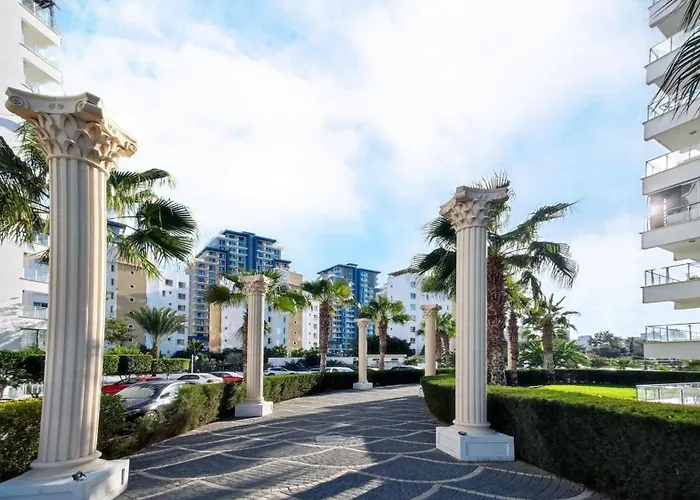 Apartament Caesar Saturn