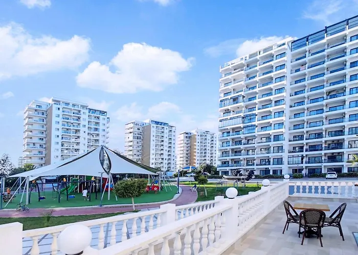 Caesar Saturn * Trikomo